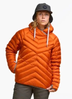 Älgön Down Hood Anorak - Made From Recycled Polyester -Sportswear Shop algon down hood anorak made from recycled polyester jacket varg rust orange s 966067
