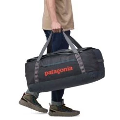 Patagonia Black Hole Duffel 70L - 100% Postconsumer Recycled Polyester -Sportswear Shop black hole duffel 70l 100 postconsumer recycled polyester bags patagonia 693091