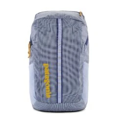 Patagonia Black Hole Pack 25L - 100% Recycled Polyester -Sportswear Shop black hole pack 25l 100 recycled polyester bags patagonia pale periwinkle 253536