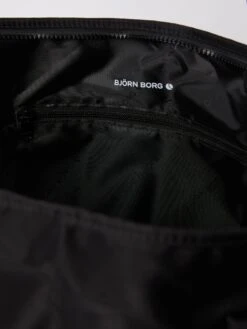 BJØRN BORG Borg Daily Tote 22L -Sportswear Shop borg daily tote 22l bags bjorn borg 171048
