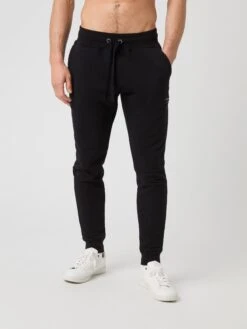 BJØRN BORG Centre Tapered Sweatpants -Sportswear Shop centre tapered sweatpants pants bjorn borg black beauty s 831041