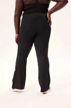 Compressive Flare Leggings - Recycled PET -Sportswear Shop compressive flare leggings recycled pet pants girlfriend collective 535226