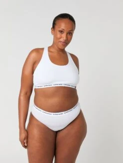 BJØRN BORG Core Logo Soft Top -Sportswear Shop core logo soft top bra bjorn borg 244597