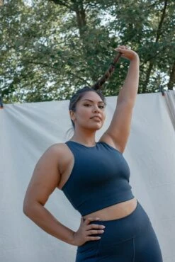 Dylan Crop Tank Bra - Made From Recycled Plastic Bottles -Sportswear Shop dylan crop bra made from recycled plastic bottles bra girlfriend collective midnight xs 311566