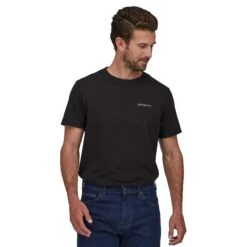 Patagonia Fitz Roy Icon Responsibili-Tee -Sportswear Shop fitz roy icon responsibili tee shirt patagonia ink black s 569563