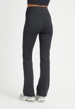 Röhnisch Flattering High Waist Pants - Recycled Polyester -Sportswear Shop flattering high waist pants recycled polyester pants rohnisch 750156