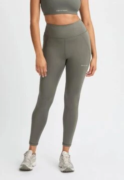 Röhnisch Flattering High Waist Tights - Recycled Polyester -Sportswear Shop flattering high waist tights recycled polyester pants rohnisch gunmetal s 162054