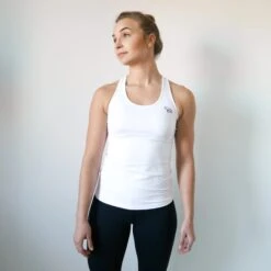 Fortuna Top - Oeko-tex 100 Standard Certified Polyamide -Sportswear Shop fortuna top responsible activewear top nepra white s 274750