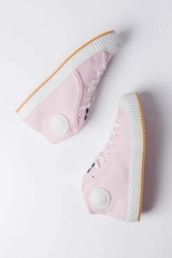 ICNS Partizan - Recycled Cotton - PETA-approved Vegan -Sportswear Shop icns partizan recycled cotton peta approved vegan shoes komrads 144905