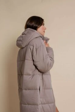 W's Long Puffer Jacket - Recycled PET -Sportswear Shop long puffer jacket recycled pet jacket girlfriend collective 454453