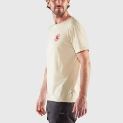 FJÄLLRÄVEN M's 1960 Logo T-shirt - Organic Cotton & Recycled Polyester -Sportswear Shop ms 1960 logo t shirt organic cotton recycled polyester shirt fjallraven chalk white s 613031