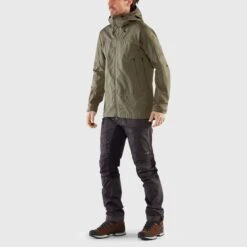 FJÄLLRÄVEN M's Abisko Lite Trekking Jacket - G-1000® Lite Eco - Recycled PET & Organic Cotton -Sportswear Shop ms abisko lite trekking jacket g 1000r lite eco recycled pet organic cotton jacket fjallraven 987387