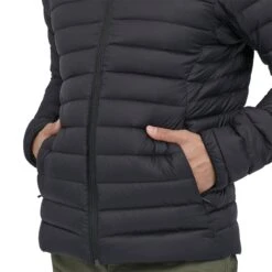 Patagonia M's Down Sweater Hoody - Recycled Nylon & RDS Certified Down -Sportswear Shop ms down sweater hoody recycled nylon rds certified down jacket patagonia 953455