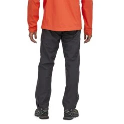 Patagonia M's Granite Crest Rain Pants - NetPlus® 100% Recycled Nylon -Sportswear Shop ms granite crest rain pants netplusr 100 recycled nylon pants patagonia 479324