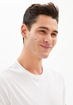 Armedangels M's Jaames T-shirt - Organic Cotton -Sportswear Shop ms jaames t shirt organic cotton shirt armedangels 616711