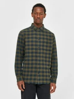 M's Loose Fit Checkered Shirt - 100% Organic Cotton -Sportswear Shop ms loose fit checkered shirt 100 organic cotton shirt knowledgecotton apparel green check s 954018