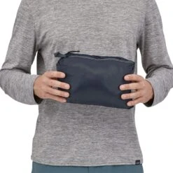 Patagonia M's Micro Puff Hoody - Recycled Nylon & Recycled Polyester -Sportswear Shop ms micro puff hoody recycled nylon recycled polyester jacket patagonia 960084