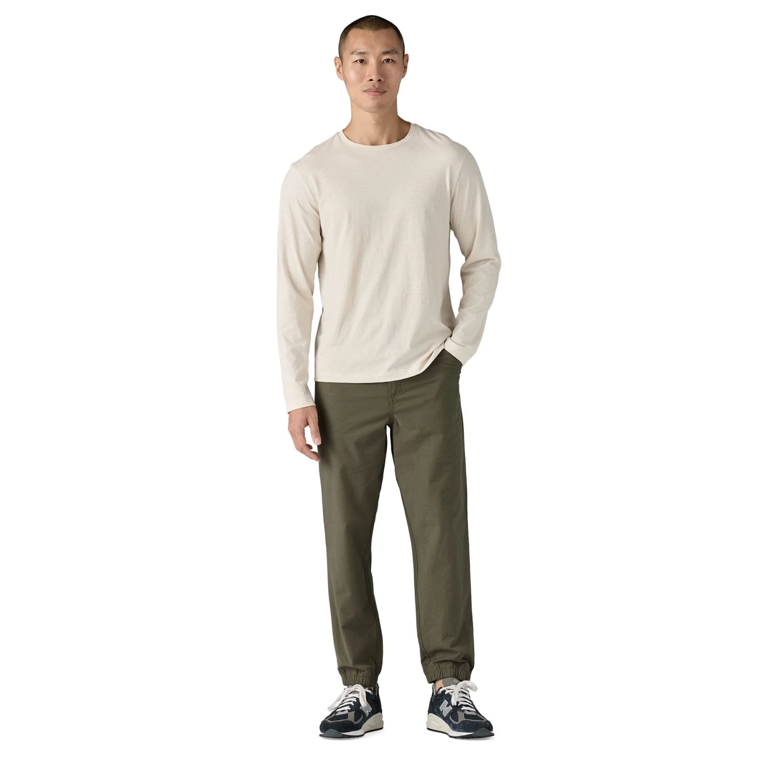 M's Nomader Joggers: The Ultimate Patagonia Men's Joggers 11 M's Nomader Joggers: The Ultimate Patagonia Men's Joggers - Image 9