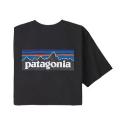 Patagonia M's P-6 Logo Responsibili-Tee® - Recycled Cotton -Sportswear Shop ms p 6 logo responsibili teer recycled cotton t shirt patagonia black s 726439