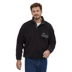 Patagonia M's Synchilla Snap-T Fleece Pullover - Recycled Polyester -Sportswear Shop ms synchilla snap t fleece pullover recycled polyester shirt patagonia black wforge grey s 939839