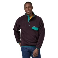 Patagonia M's Synchilla Snap-T Fleece Pullover - Recycled Polyester -Sportswear Shop ms synchilla snap t fleece pullover recycled polyester shirt patagonia obsidian plum s 958525