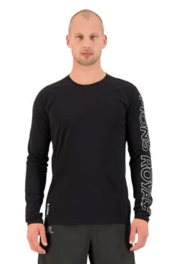 Mons Royale M's Temple Tech Long-Sleeve Shirt - Merino Wool -Sportswear Shop ms temple tech long sleeve shirt merino wool shirt mons royale black s 426814