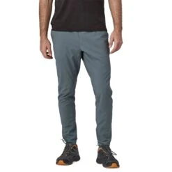 Patagonia M's Terrebonne Joggers - Recycled Polyester -Sportswear Shop ms terrebonne joggers recycled polyester pants patagonia nouveau green s 225340