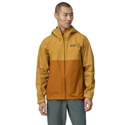 Patagonia M's Torrentshell 3L Jacket - 100% Recycled Nylon -Sportswear Shop ms torrentshell 3l jacket 100 recycled nylon jacket patagonia golden caramel m 302205