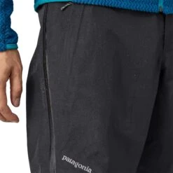 Patagonia M's Triolet Pants - Recycled Polyester & Recycled Nylon -Sportswear Shop ms triolet pants recycled polyester recycled nylon pants patagonia 141304