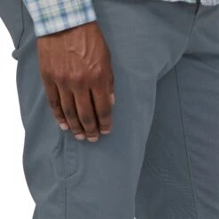 Patagonia M's Twill Traveler Pants - Organic Cotton & Polyester 19 Patagonia M's Twill Traveler Pants - Organic Cotton & Polyester -Sportswear Shop ms twill traveler pants organic cotton polyester pants patagonia 704059