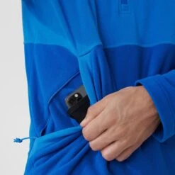 FJÄLLRÄVEN M's Vardag Lite Fleece - Recycled Polyester 18 FJÄLLRÄVEN M's Vardag Lite Fleece - Recycled Polyester -Sportswear Shop ms vardag lite fleece recycled polyester shirt fjallraven 624869