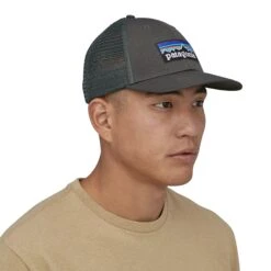 Patagonia P-6 LoPro Trucker Cap - Organic Cotton -Sportswear Shop p 6 lopro trucker cap organic cotton headwear patagonia 405252