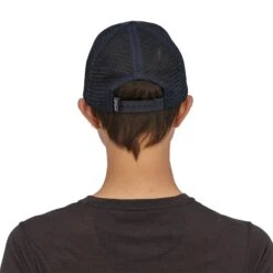 Patagonia P-6 LoPro Trucker Cap - Organic Cotton -Sportswear Shop p 6 lopro trucker cap organic cotton headwear patagonia 481518