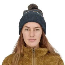 Patagonia Powder Town Beanie -100% Recycled Polyester -Sportswear Shop powder town beanie 100 recycled polyester headwear patagonia 126909