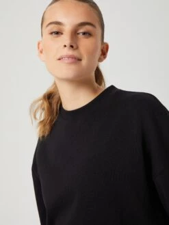 BJØRN BORG Studio Oversized Crew -Sportswear Shop studio oversized crew shirt bjorn borg 115159
