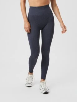 BJØRN BORG Studio Seamless Ribbed Tights -Sportswear Shop studio seamless ribbed tights pants bjorn borg odyssey gray xs 442632