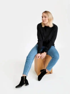 Sweatshirt Raglan Unisex - Recycled Cotton & Recycled Polyester -Sportswear Shop sweater raglan unisex 100 recycled materials shirt pure waste 506047