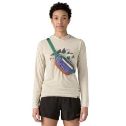 Patagonia Terravia Mini Hip Bag 1L - Recycled Nylon -Sportswear Shop terravia mini hip bag 1l recycled nylon bags patagonia 693756