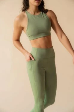 Topanga Sports Bra - Made From Recycled Plastic Bottles -Sportswear Shop topanga sports bra made from recycled plastic bottles underwear girlfriend collective mantis xs 444206