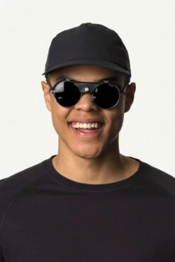 Houdini Unisex Daybreak Cap - Recycled Polyester -Sportswear Shop unisex daybreak cap recycled polyester headwear houdini 887140