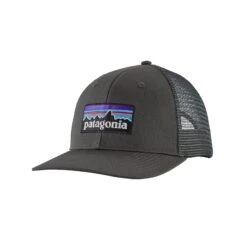 Patagonia Unisex P-6 Logo Trucker Hat - Organic Cotton -Sportswear Shop unisex p 6 logo trucker hat organic cotton headwear patagonia forge grey 722557