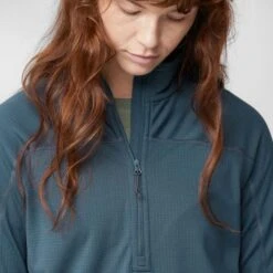 FJÄLLRÄVEN W's Abisko Lite Fleece Half Zip - 100% Recycled Polyester -Sportswear Shop ws abisko lite fleece half zip 100 recycled polyester shirt fjallraven 189072