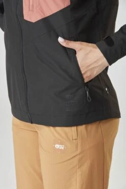 W's Abstral+ 2.5L Jacket - Recycled Polyester & Circular Polyester -Sportswear Shop ws abstral 25l jacket recycled polyester circular polyester jacket picture organic 157248