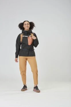 W's Abstral+ 2.5L Jacket - Recycled Polyester & Circular Polyester -Sportswear Shop ws abstral 25l jacket recycled polyester circular polyester jacket picture organic 243867