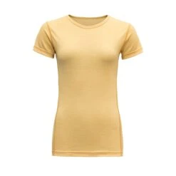 Devold W's Breeze T-shirt - 100% Merino Wool -Sportswear Shop ws breeze t shirt 100 merino wool shirt devold honey s 191106