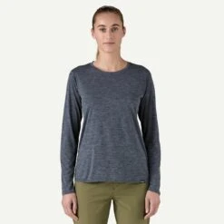 Patagonia W's Capilene Cool Daily LS Shirt - Recycled Polyester -Sportswear Shop ws capilene cool daily ls shirt recycled polyester shirt patagonia 163144