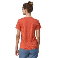 Patagonia W's Capilene Cool Daily Shirt - Recycled Polyester 29 Patagonia W's Capilene Cool Daily Shirt - Recycled Polyester -Sportswear Shop ws capilene cool daily shirt recycled polyester shirt patagonia 123540