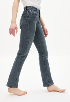 Armedangels W's Carenaa - Straight Fit Mid Waist Jeans - Organic Cotton -Sportswear Shop ws carenaa straight fit mid waist jeans organic cotton pants armedangels 197520
