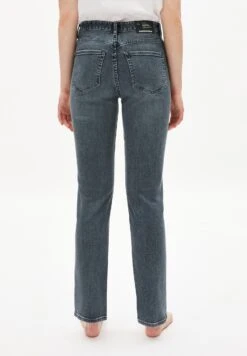 Armedangels W's Carenaa - Straight Fit Mid Waist Jeans - Organic Cotton -Sportswear Shop ws carenaa straight fit mid waist jeans organic cotton pants armedangels 502946