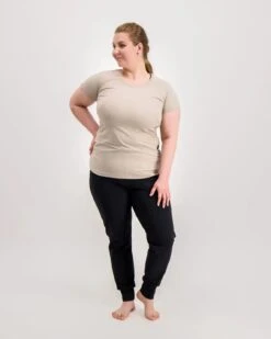 W's Cella Sport T-Shirt - Oeko-tex 100 Standard Certified Polyamide -Sportswear Shop ws cella sport t shirt t shirt nepra oatmeal xs 758481